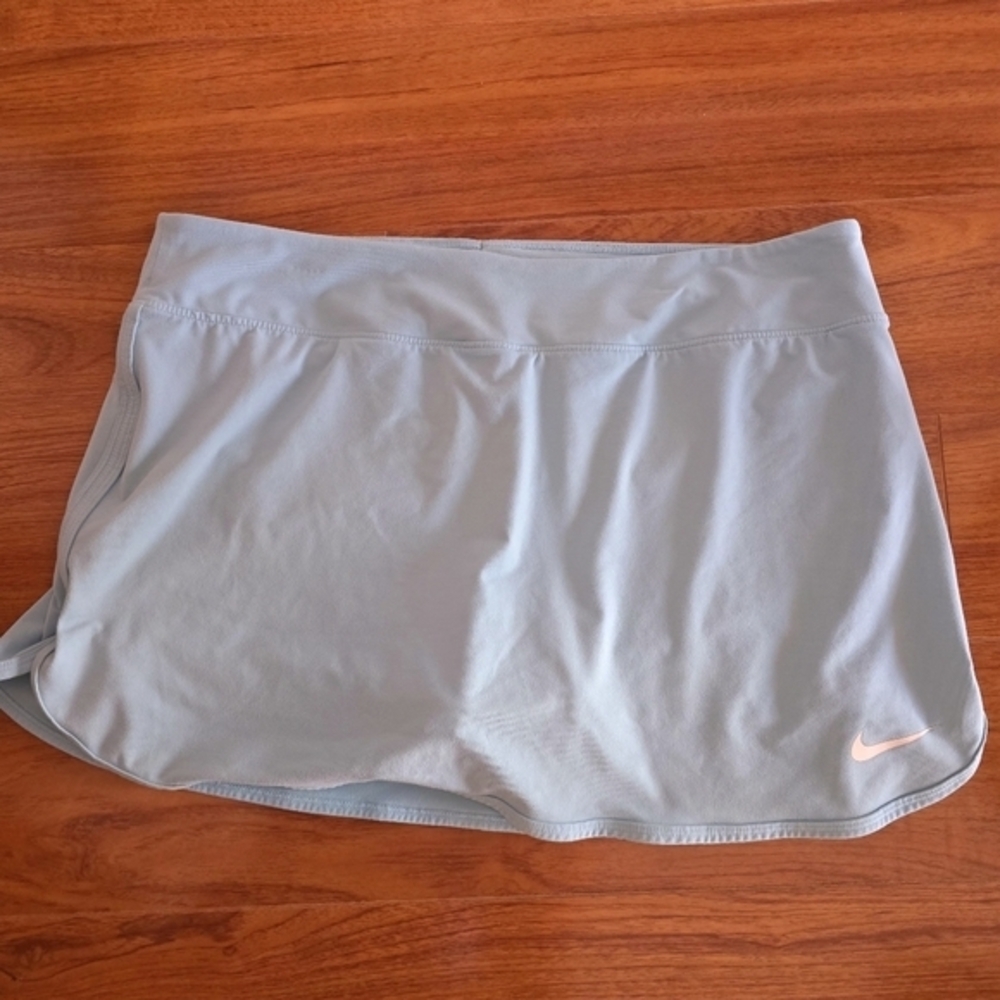 Nike Women's Light Blue tennis pickleball skirt skort